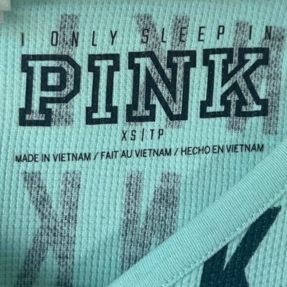 Victoria's Secret PINK Aqua/Black Waffle Knit Love Pink Onesie Sz XS - Picture 5 of 9